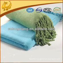 2015 New Style Yarn Dyed Solid Color Plain Woven Wholesale Throw Blanket